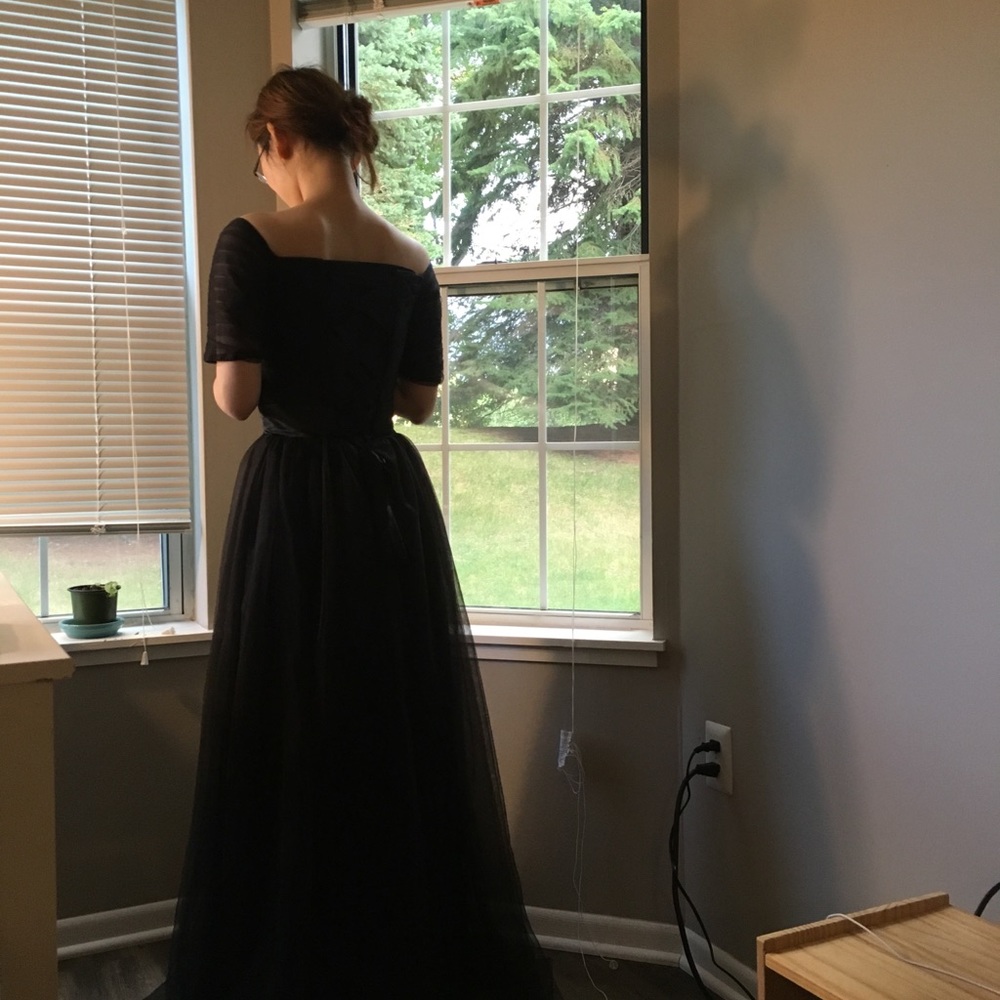 Black Prom dress